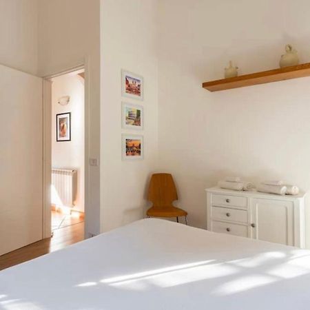 הוילה Independent House With Private Patio In רומא מראה חיצוני תמונה